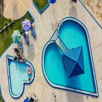 Unique Swimming Pools